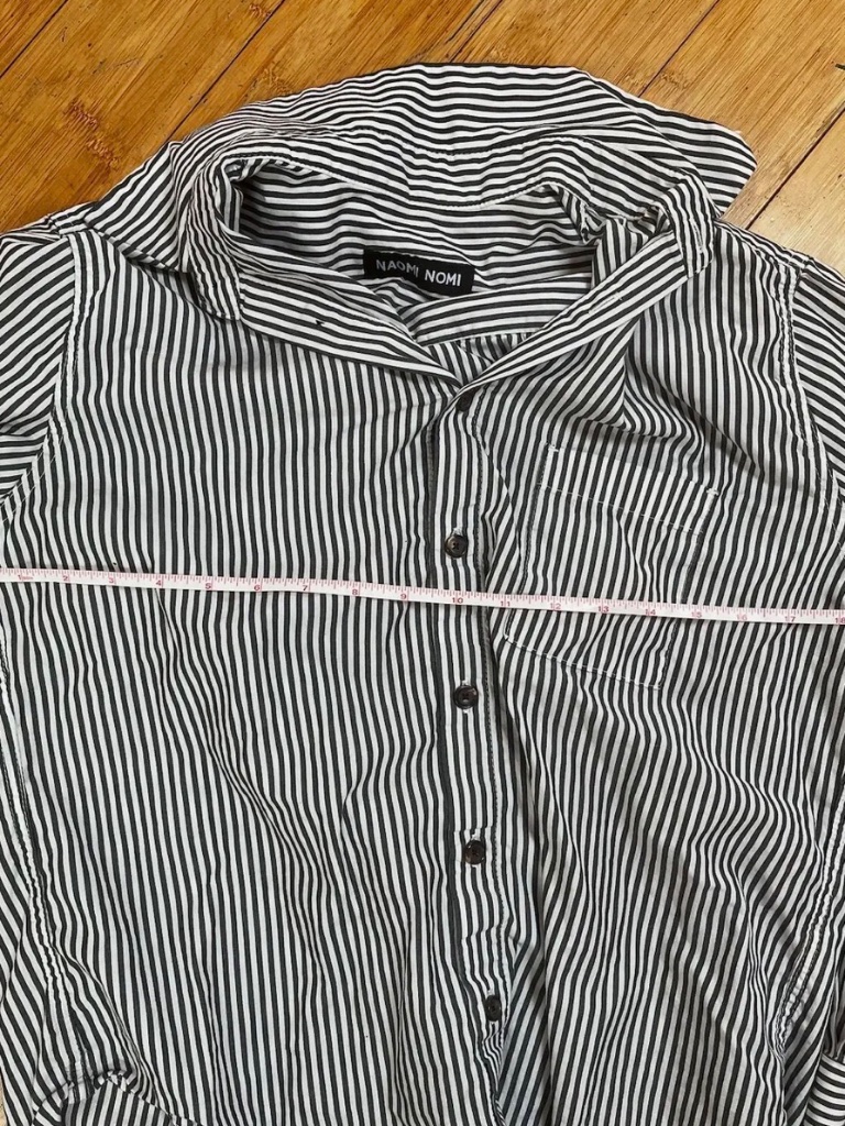 Naomi Nomi New Oxford Classic Staple Striped Small Medium — image 4 of 5
